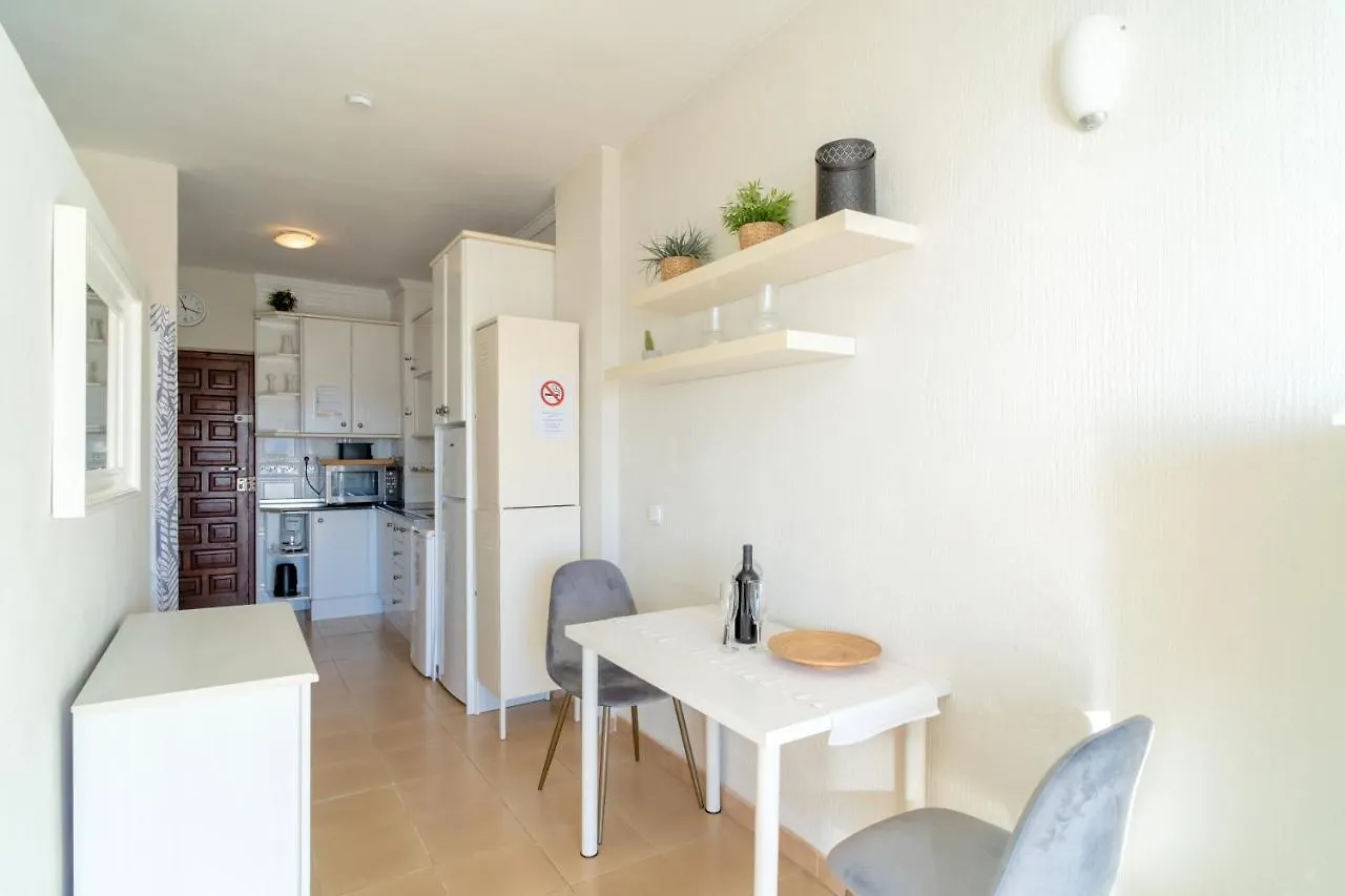 Carabeo 36 Studios Casasol Nerja Apartment